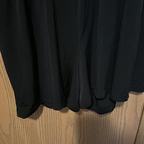 Beautiful black romper cold shoulder with drape sleeve - Picture 8 of 14